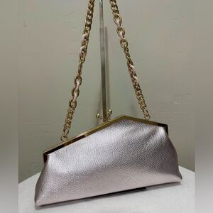 Metallic Pink Togo Cowhide leather Handmade Unique Skull Kisslock Frame Handbag